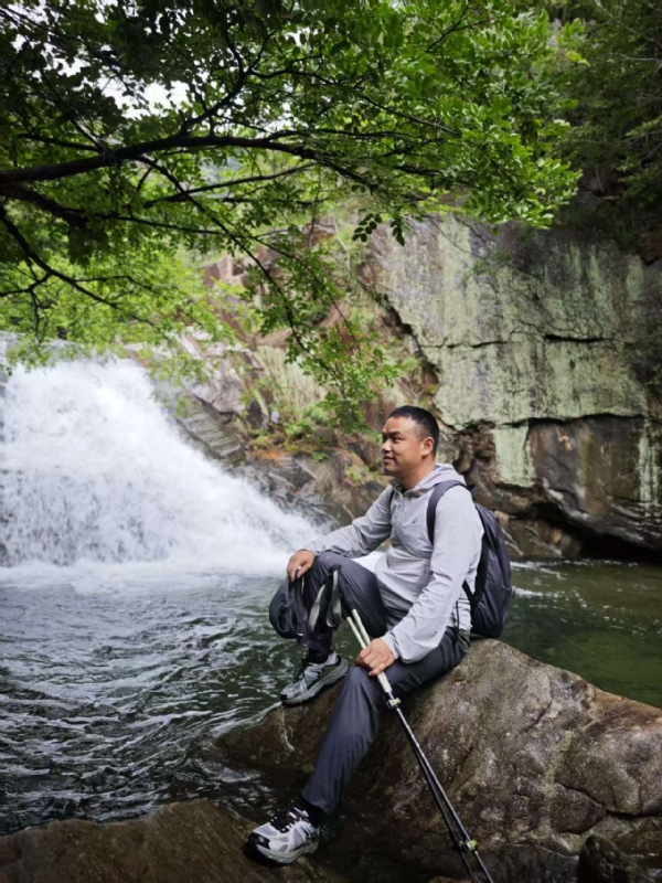 拾光纪的第一张照片--安陆闪婚服务中心